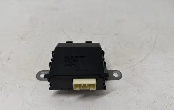 Lexus UX Door central lock control unit/module 8597076030 0515004530