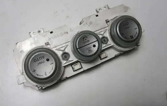 Mazda 6 Climate control unit