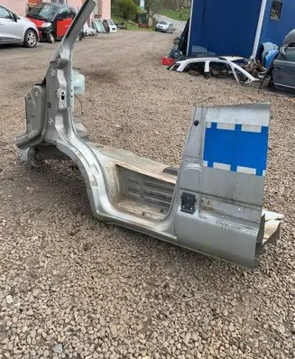 Renault Master II Front quarter panel