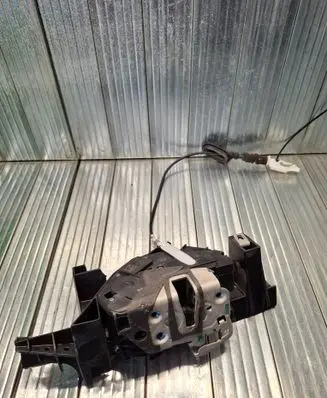 Ford Fusion II Front door lock FS7A5421813CA 40634142 193817