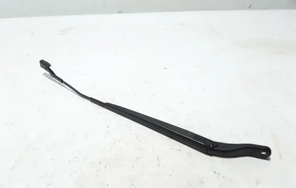 Peugeot 2008 II Front wiper blade arm 9822931880