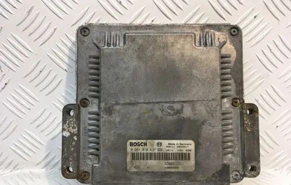 Renault Laguna II Engine control unit/module 8200211711 8200085386