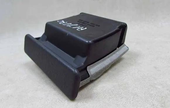 Mitsubishi Pajero Sport I Car ashtray MR471873 56019