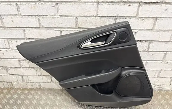 Alfa Romeo Giulia Rear door card panel trim 01561311710