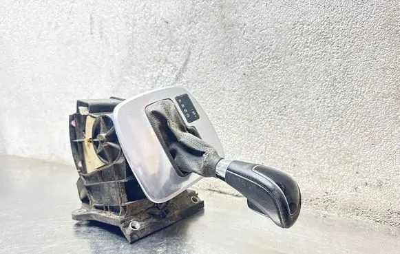Ford Galaxy Gear shifter/selector 6G917C453BE