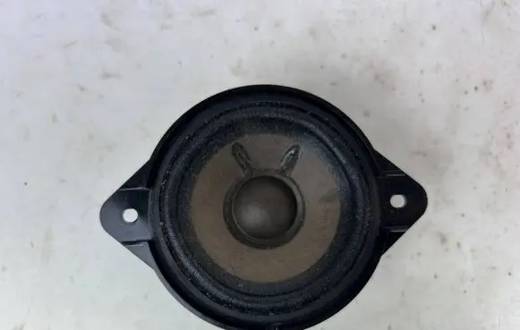 Audi A4 S4 B8 8K Front door speaker 8T0035416