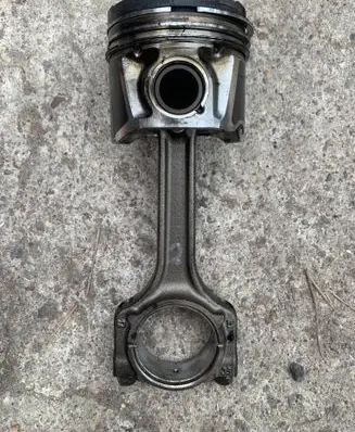 Fiat Fiorino Piston with connecting rod
