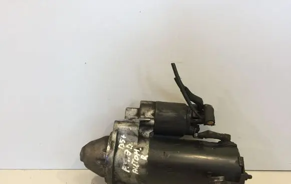 Volkswagen PASSAT B5.5 Starter motor 068911024F 0001110126 0001110127