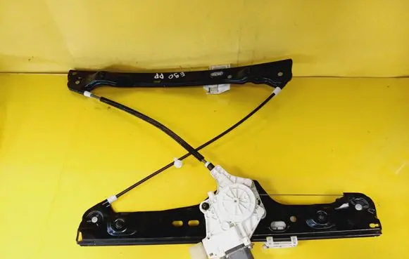 BMW 3 E90 E91 Front door window regulator with motor 6927028 0130822227