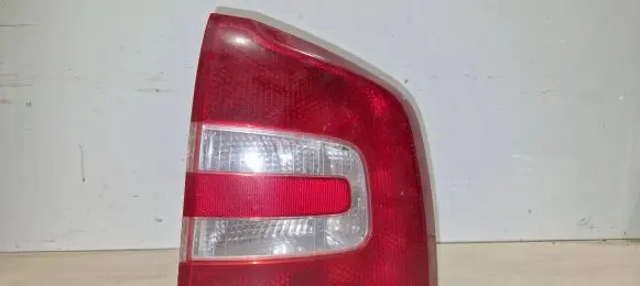 Skoda Octavia Mk2 (1Z) Rear/tail lights 275902