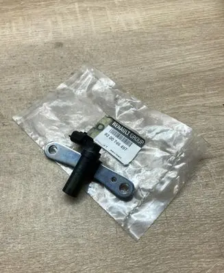 Renault Megane III Crankshaft speed sensor 8200746497 A2C53255629