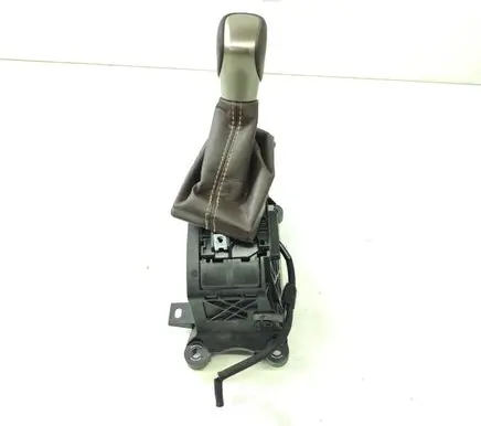 Lexus RX 450H Gear shifter/selector 75J399RH