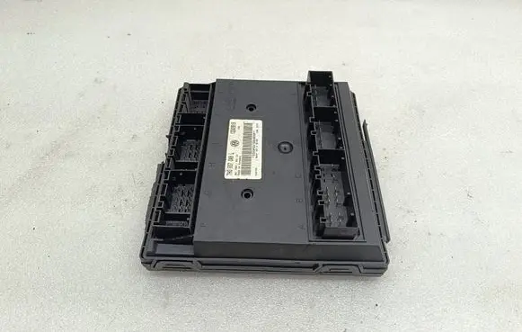 Volkswagen Transporter - Caravelle T5 Comfort/convenience module 7H0937049L 12243919 3350FGD1DK