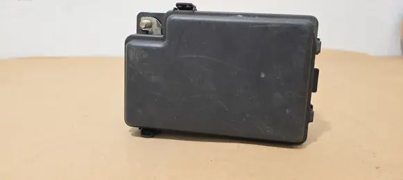 Jaguar XK8 - XKR Fuse module 518152004