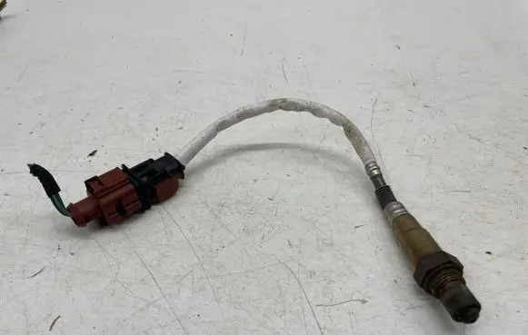 Ford Puma Lambda probe sensor FV4A9Y460AA