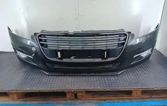 Peugeot 508 Front bumper