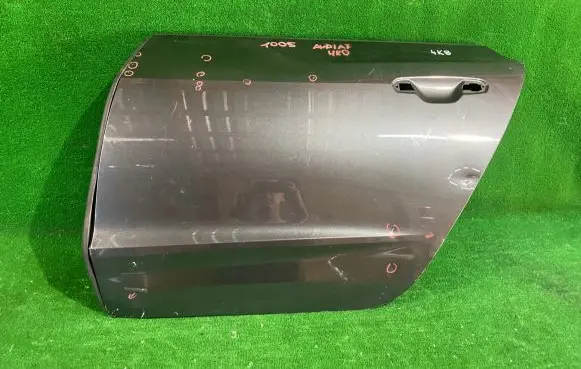 Audi A7 S7 4K8 Rear door 4K8833051