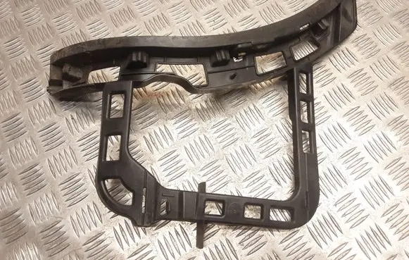 Volkswagen PASSAT B7 Front bumper mounting bracket 3AF807377