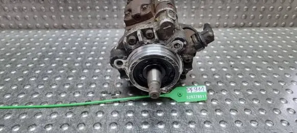 Ford Focus Fuel injection high pressure pump S26378911 4M5Q9B395AF 5WS40094