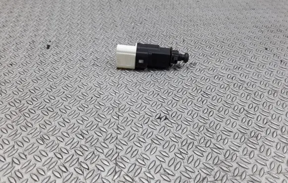 Brake pedal sensor switch
