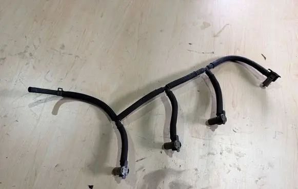 Volkswagen Crafter Fuel return line/hose