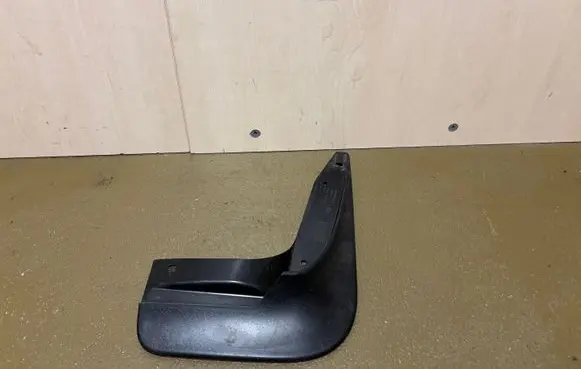 Skoda Octavia Mk3 (5E) Front mudguard 5E0821174 5E0075111