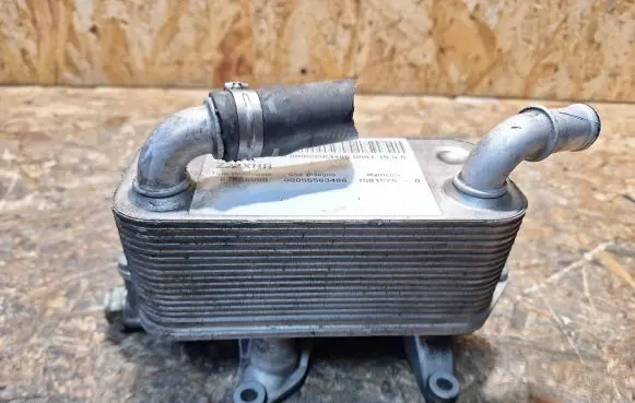 Alfa Romeo 159 Engine oil radiator 00055563486