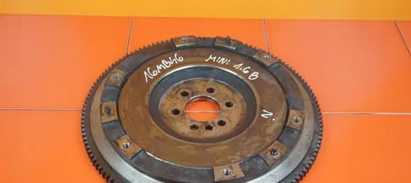 Mini One - Cooper R56 Flywheel V7561765 N16B16A