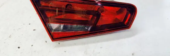 Audi A3 S3 8V Tailgate rear/tail lights 8V3945093