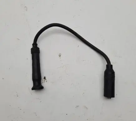 Audi 80 90 S2 B4 Ignition plug leads 0300413111