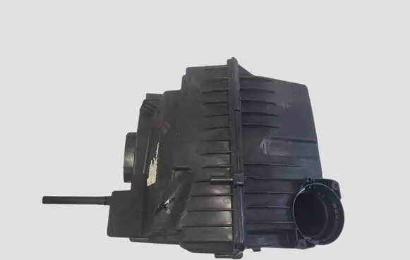 Peugeot 5008 Air filter box 9653388980 9657982380
