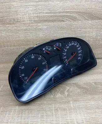 Volkswagen PASSAT B5 Speedometer (instrument cluster) 3B0919881F
