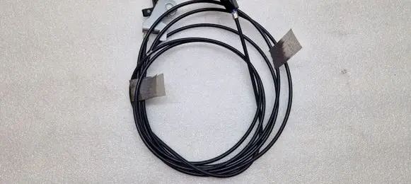 Suzuki Grand Vitara II Fuel tank cap lock