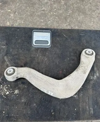 Audi A8 S8 D4 4H Rear control arm 8K0505324H