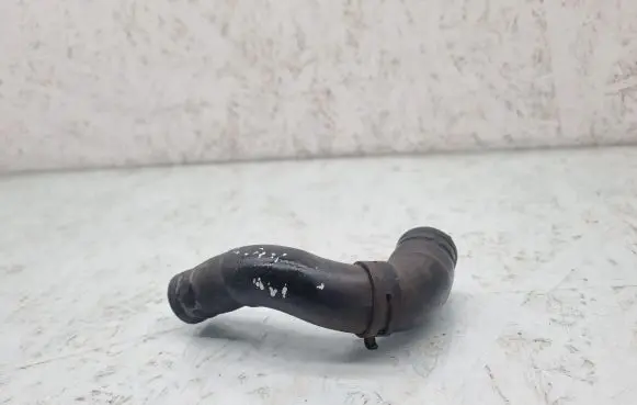 Audi A3 S3 8P Engine coolant pipe/hose