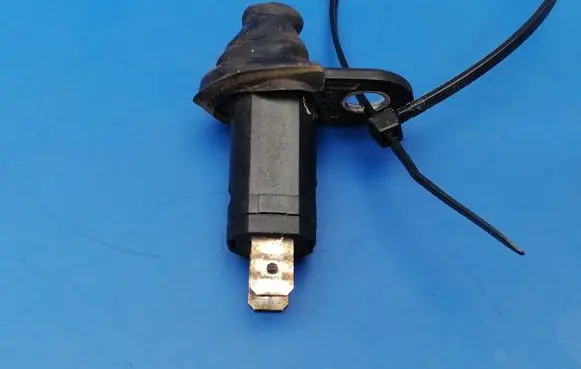 Volvo 760 Rear door sensor 1362769