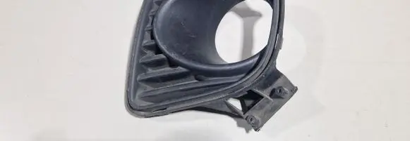 Mini One - Cooper Coupe R56 Front fog light trim/grill 51068610
