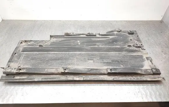 Audi A4 S4 B8 8K Center/middle under tray cover 8K0825207B 8K0825207C 8K9825207