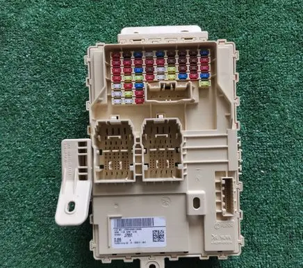 KIA Pro Cee'd III Fuse box set 91950-J7991