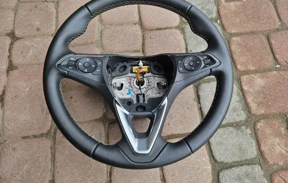 Opel Insignia B Steering wheel 878533856840020