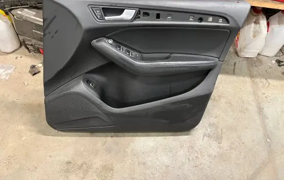 Audi Q5 SQ5 Front door card panel trim