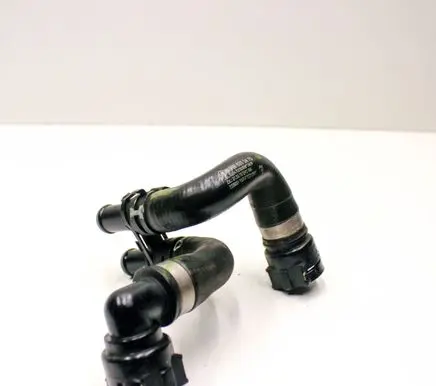 Mercedes-Benz GL X166 Engine coolant pipe/hose A1665003475