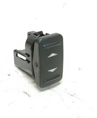 Ford Mondeo MK IV Electric window control switch 10112009 10119D7204 6M2T14529AD