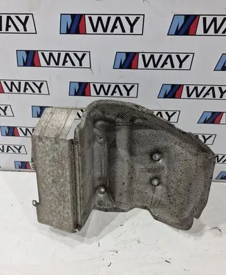 BMW 6 E63 E64 Exhaust heat shield 7052465