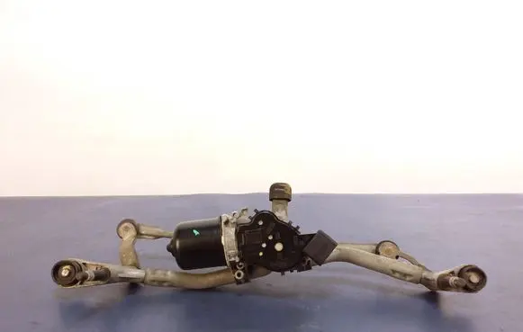 Citroen DS3 Front wiper linkage and motor