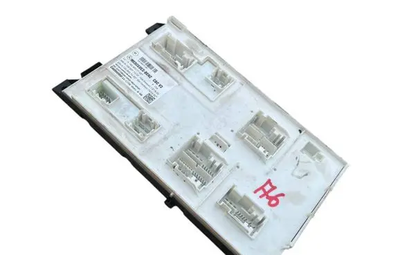 Mercedes-Benz A W176 Comfort/convenience module A1569007702