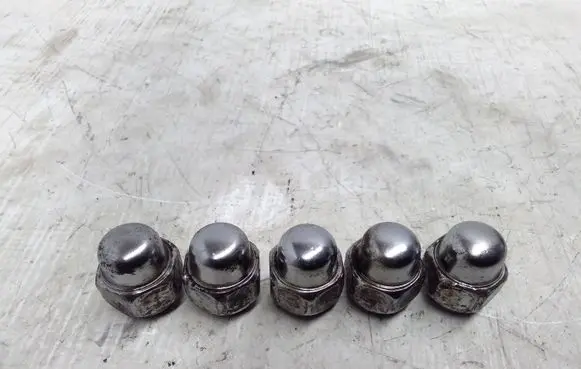 KIA Sportage Nuts/bolts 