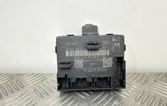 Audi Q5 SQ5 Door control unit/module 4M1959793B