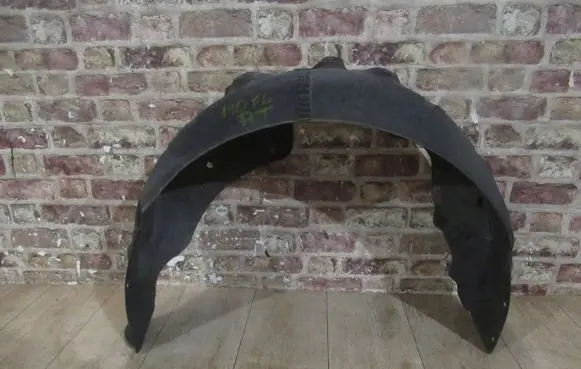 Hyundai i40 Front arch 