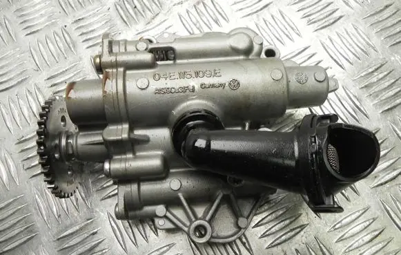 Audi A3 S3 8V Oil pump 04E115109E BV990